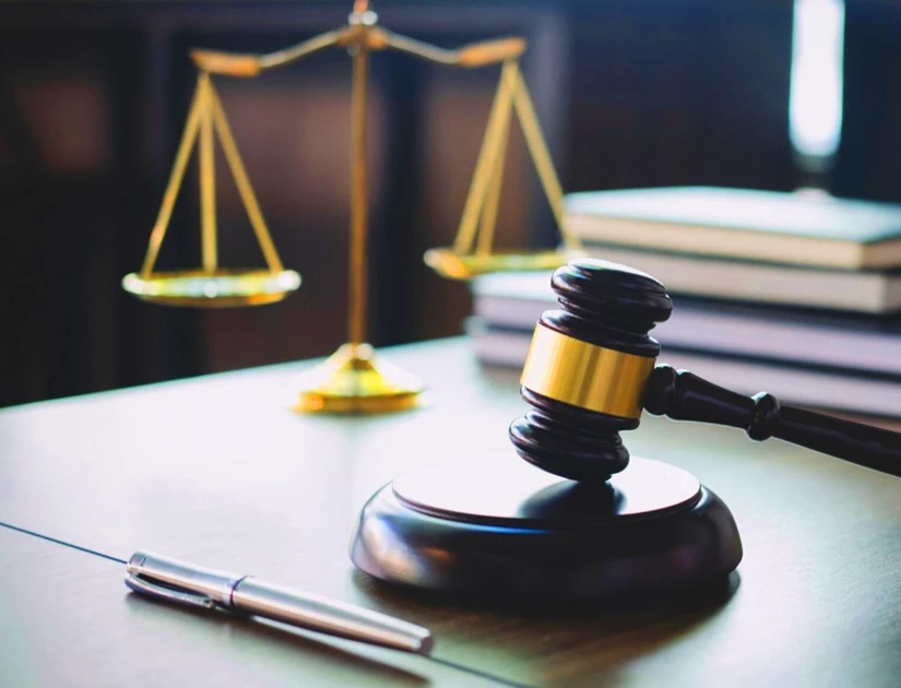 COURT & NOTARY SERVICES
